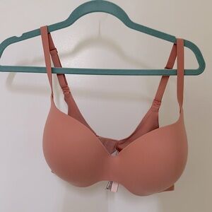Victoria’s Secret Body by Victoria Perfect Shape Bra 38D